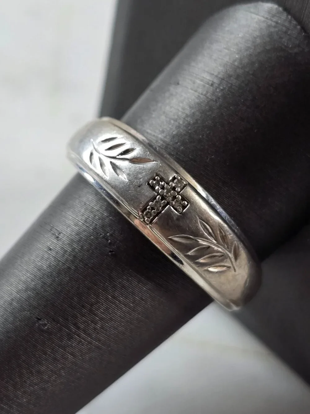 Mens Vintage Estate Sterling Silver Religious Cross Ring 5.1g E7989